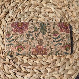 Floral Patterned Women's Clutch